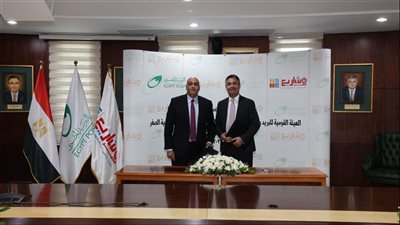 “المشروعات الصغيرة” يبرم بروتوكول تعاون مع البريد المصري لتقديم خدمات الجهاز 