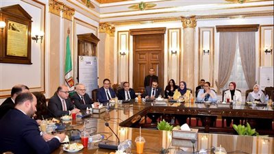 مذكرة تفاهم بين جامعة القاهرة وهيئة الرقابة المالية لإجراء البحوث فى التمويل المستدام 