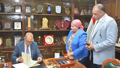 عاجل.. محافظ القليوبية يعتمد نتيجة الشهادة الإعدادية للعام بنسبة نجاح 80.67%	