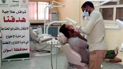 توقيع الكشف الطبي على 85 مريضا من غير القادرين بأسوان