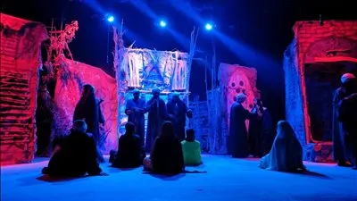 فرقة منشأة ناصر المسرحية تقدم 