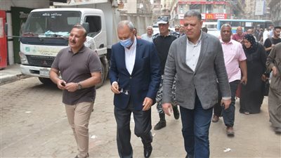 محافظ القليوبية يتابع أعمال رفع الإشغالات والنظافة بشبرا الخيمة 