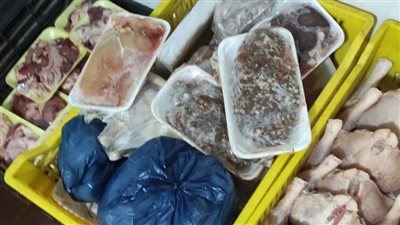 ضبط 29 طن لحوم ودواجن وأسماك فاسدة وتحرير(35) محضر بالمنوفية