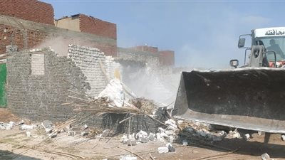 محافظ القليوبية: إزالة 282 حالة تعد بالزراعة والبناء على أراضي الدولة 