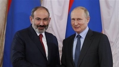 رئيس وزراء أرمينيا يهنئ بوتين بمناسبة اليوم الوطني