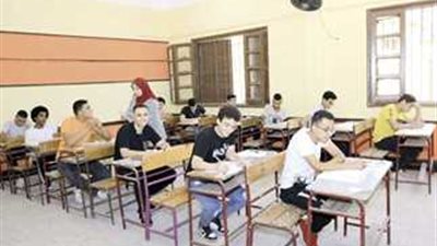 قبل مادة الاقتصاد والإحصاء غدا.. ننشر دعاء الامتحان لعدم النسيان وتيسيير الصعب