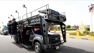 اللواء محمد أبو الفتوح يكشف التقنيات الحديثة لمساعدة قوات الصاعقة المصرية (فيديو)