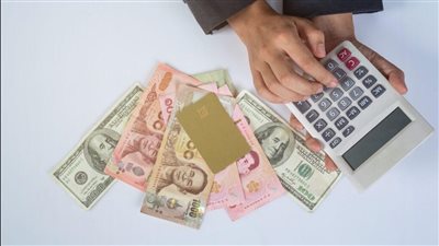 بعد قرار الفيدرالي الامريكي.. ننشر كواليس أسعار العملات العربية والاجنبية بالبنوك 