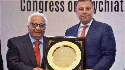 رئيس جامعة عين شمس يفتتح المؤتمر الدولي الثامن عشر للطب النفسي 