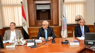 وزير التعليم يترأس اجتماع مجلس إدارة الهيئة العامة للأبنية التعليمية