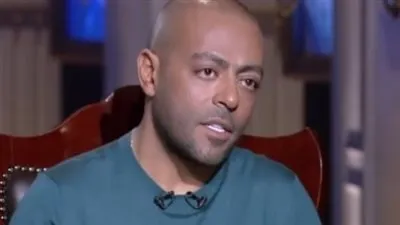 بعد تأكيد طلاقه من سمر أبو شقة.. هل يعيش تامر عاشور قصة حب مرة ثانية؟ 