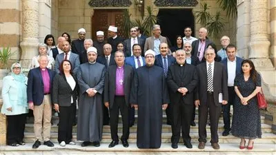 وزير الأوقاف: دور علماء الدين يجب أن يكون قويا في صنع السلام العالمي 