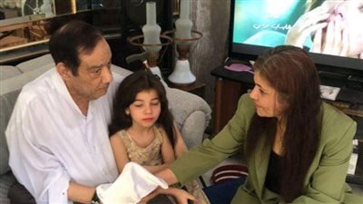 ابنه حلمي بكر... الشخص المسؤل عن تجميع عائلتها ويتصدر اسمها محركات البحث 