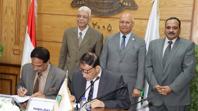بروتوكول تعاون بين كليتي التربية النوعية بجامعتي بنها والمنوفية 