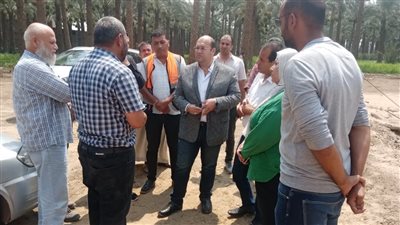 نائب محافظ الجيزة يتفقد مشروعات مياه الشرب والصرف الصحي بالبدرشين.. صور