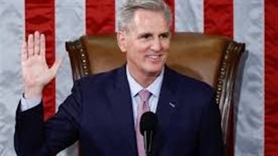 أول تعليق من رئيس النواب الأمريكي على الاتهامات الموجهة لنجل بايدن.. تفاصيل