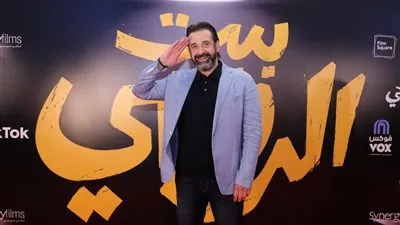 وصول كريم عبد العزيز العرض الخاص لفيلم 