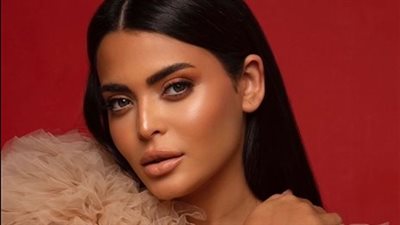 أسماء جلال تعتذر لـ إحدى الفتيات: 