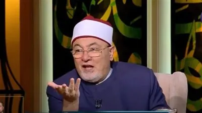 خالد الجندي: 