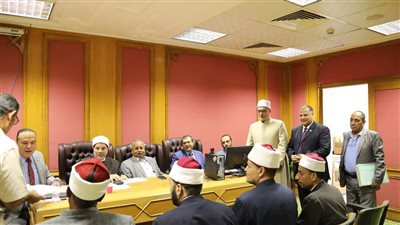 البحوث الإسلامية تبدأ المقابلات الشخصية لاختيار مبعوثي الأزهر لدول العالم
