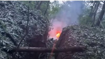 شاهد.. مجموعة فاجنر تبث مقطع فيديو لضربة روسية صاروخية استهدفت قواتها