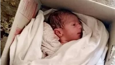 العثور على رضيع عمره يوم بشوارع التبين.. وجهود أمنية مكثفة لضبط الجاني