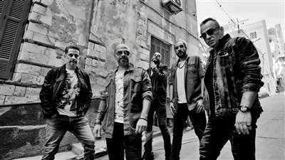 مسار إجباري تغني لأول مرة في مهرجان الحمامات الدولي بتونس