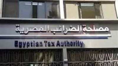 هل المستأجر مخاطب بقانون الضريبة العقارية؟.. رئيس المصلحة يُجيب