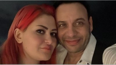 مصطفى قمر يعلن انضمام زوجته إلى 