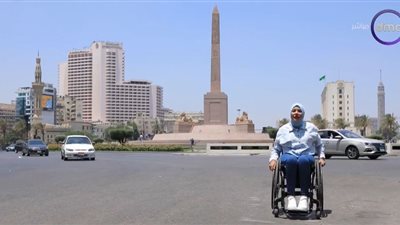 رحلة على الكرسي.. استعدادات وسط البلد لذوي الهمم في عيد الأضحى (فيديو)