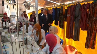 محافظ القليوبية يتفقد مشروعات حياة كريمة بشبين القناطر