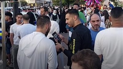 أهالي بنها يحتفلون بالعيد على كورنيش النيل