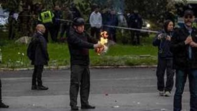 فيديو حرق القرآن في السويد.. انتفاضة عربية وحملات لمقاطعة المنتجات السويدية