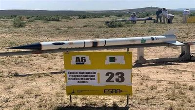 طلبة جزائريون يحققون نجاحا باهرا في إطلاق صاروخ جزائري بأمريكا