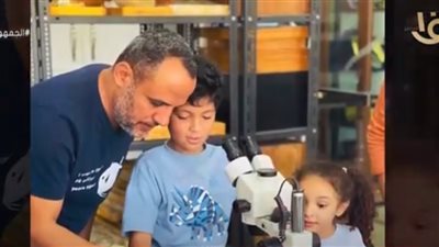 هشام سلام يكشف تفاصيل حصوله على جائزة عالمية في الحفريات الفقارية (فيديو)