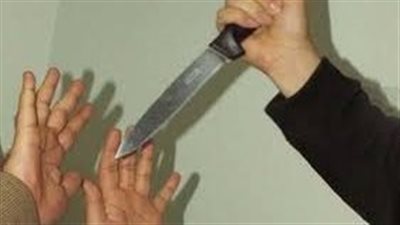 حادث مرعب.. شاب تونسي يذبح شقيقته بسكين ثم يحاول الانتحار