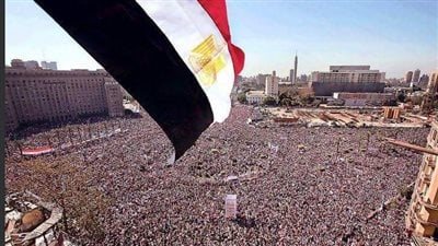 أستاذ علوم سياسية: ثورة 30 يونيو أعاد الحكم للمصريين (فيديو)