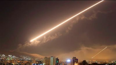 الجيش السوري يعلن التصدي لضربة صاروخية إسرائيلية على حمص