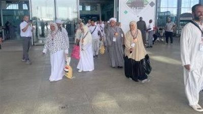 تواصل توافد ضيوف الرحمن على المدينة المنورة بعد أداء مناسك الحج
