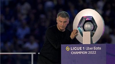 باريس سان جيرمان يعلن إقالة جالتيه