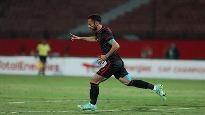 عبدالقادر يقود هجوم الأهلي أمام الإسماعيلي في موقعة الليلة