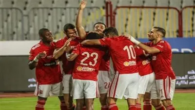ما هي مباريات الأهلي المتبقية في الدوري المصري.. وكم نقطه تفصله عن التتويج باللقب؟