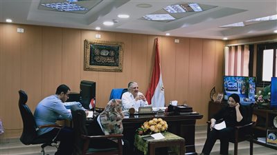 مكين يعقد اجتماعات مكثفة لمناقشة موازنة الأدوية والمستلزمات الطبية في الدقهلية 
