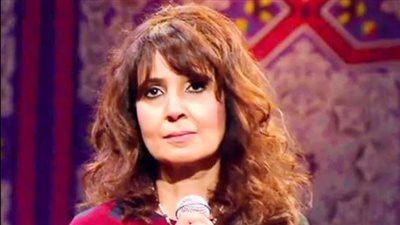 اليوم.. المطربة حنان نجمة التسعينيات في ضيافة 