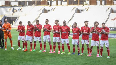 ماذا يحتاج الأهلي للتتويج بالدوري قبل مواجهة الزمالك؟
