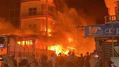 إصابة 10 باختناقات في حريق بمصيف جمصة بالدقهلية