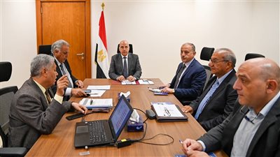 وزير الري يتابع إجراءات تطوير المعامل 