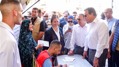 وزير الصحة: 