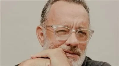 لهذا السبب..توم هانكس يعيد تماثيل جوائز الأوسكار الخاصة به للأكاديمية