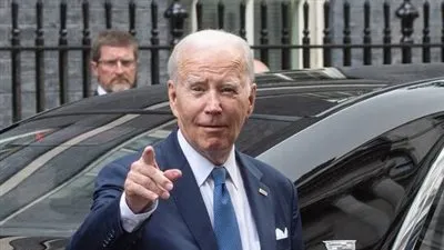 بايدن يصل إلى فيلنيوس للمشاركة في قمة الناتو